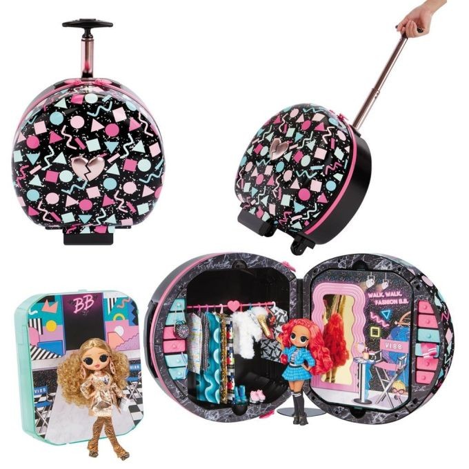  FTB72 Mattel Dogs Walk  Barbie & Ken with Puppy Barbie Dol