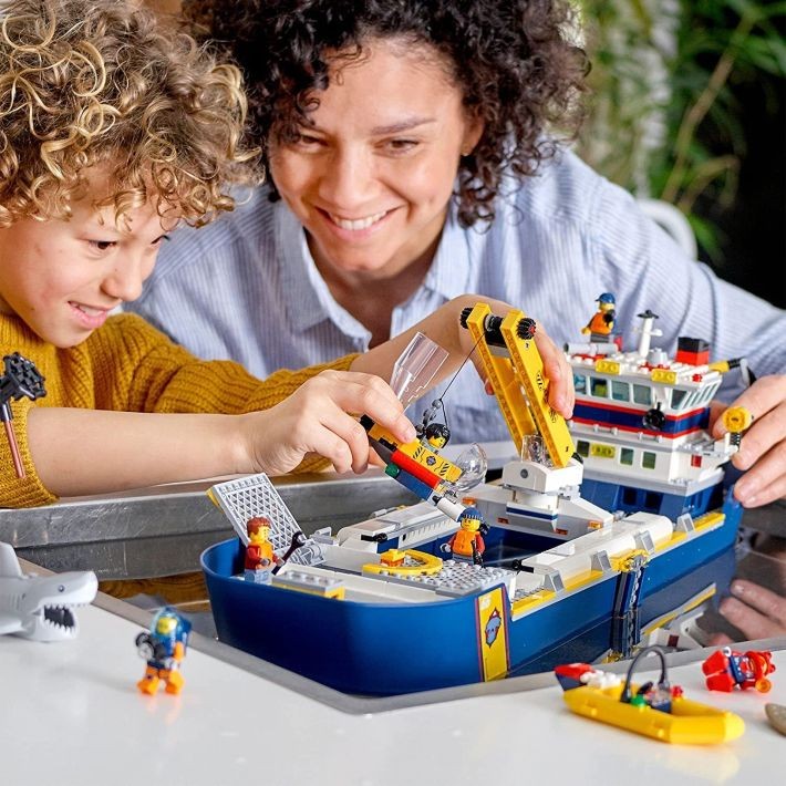 (Ir Uz Vietas) 60026 Lego City Rātslaukums