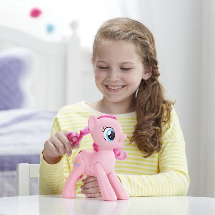 E5106 Hasbro My Little Pony  Smejošs Pinkie Pie